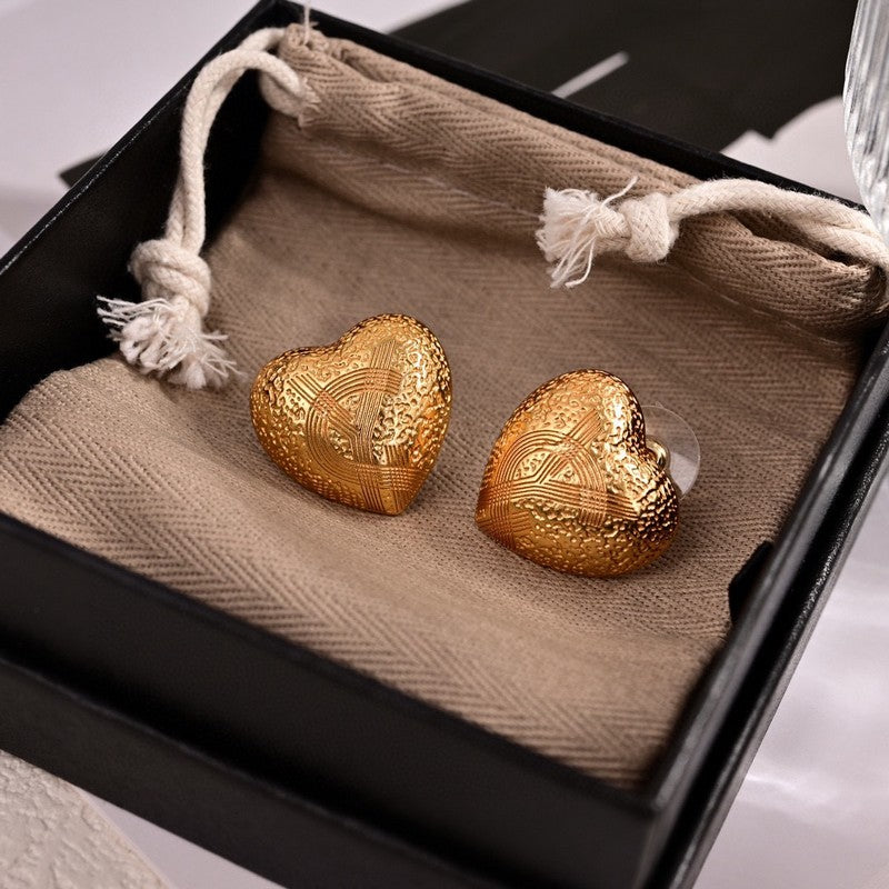18K Saint Heart Earrings