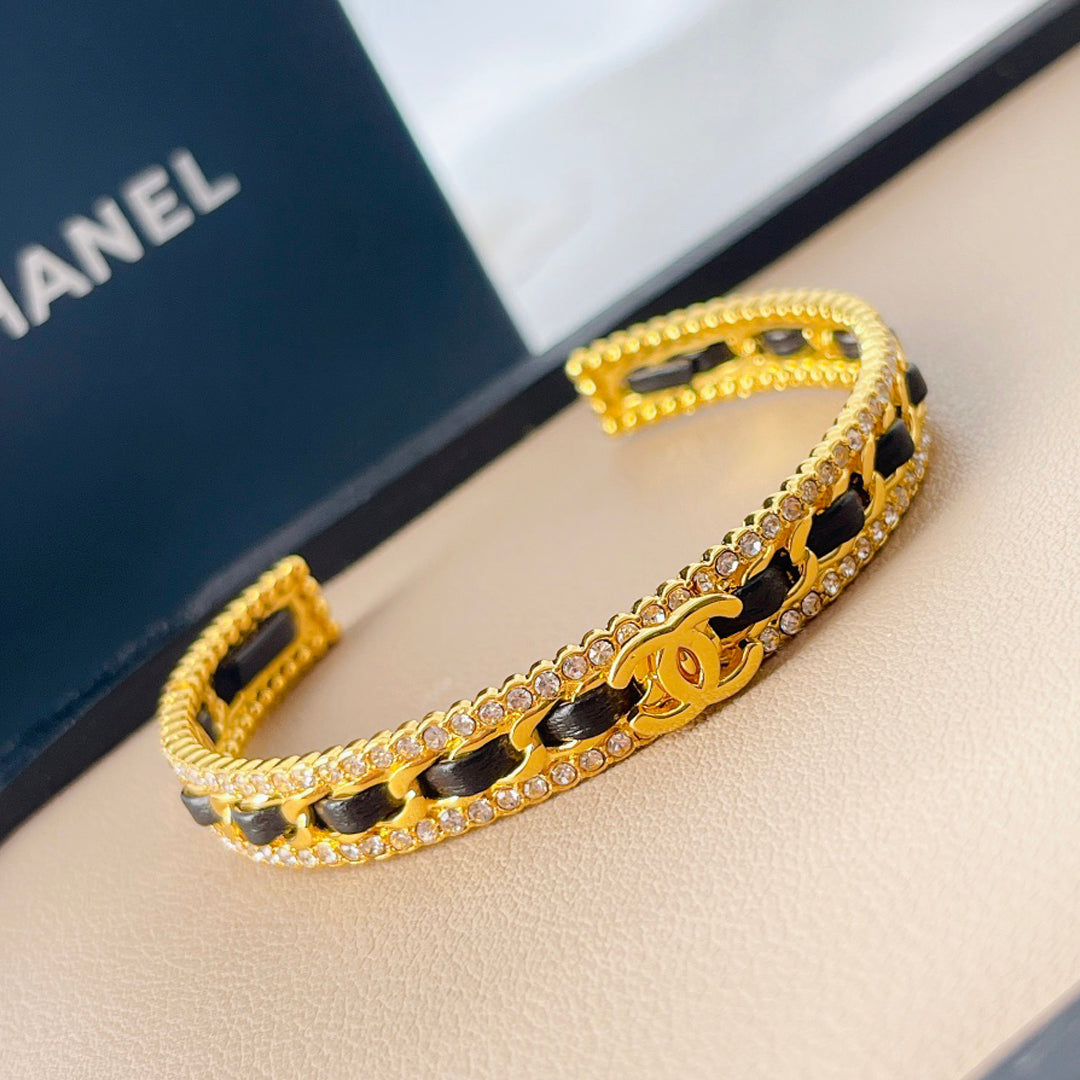 18K CC Black Strass Cuff Bracelet