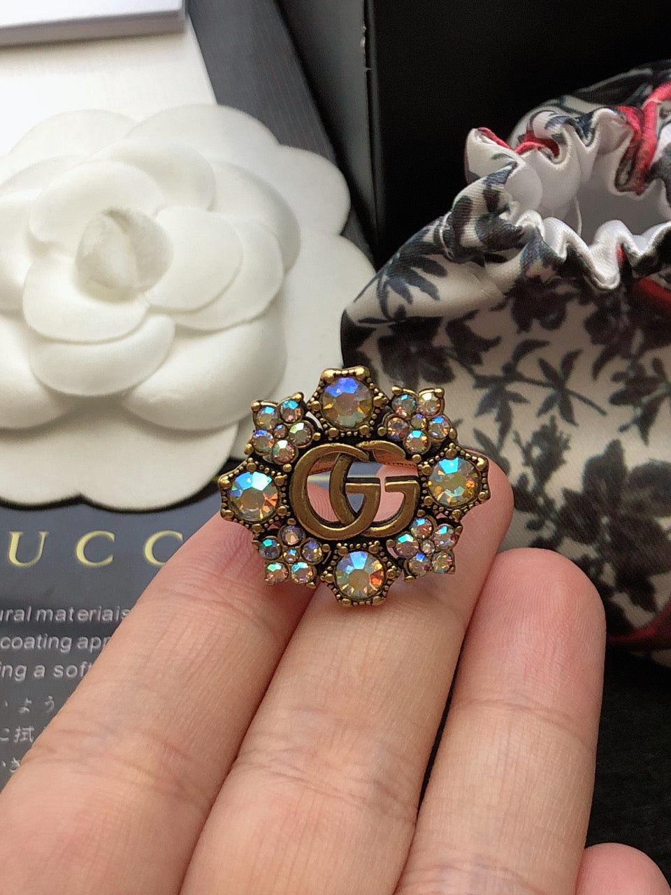18K Double G Crystal Flower Ring